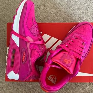Womens Nike shoes
